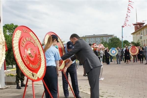 �ekmek�y Belediyesi ve Kaymakaml��� �elengi
