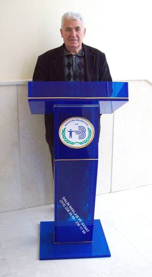 AKR�L�K MAV� AMBLEML� K�RS� YEN�